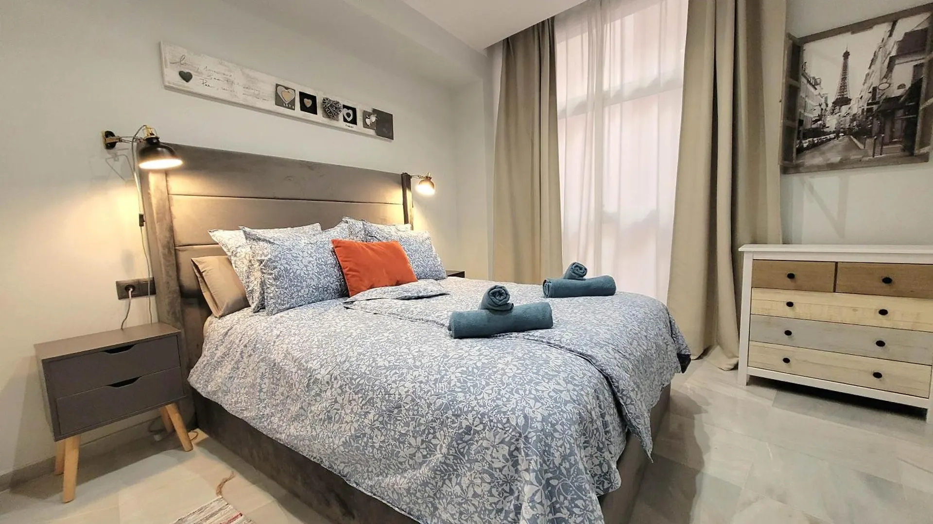 Apartment Verano - Old Town - Carmen Thyssen Málaga Spagna
